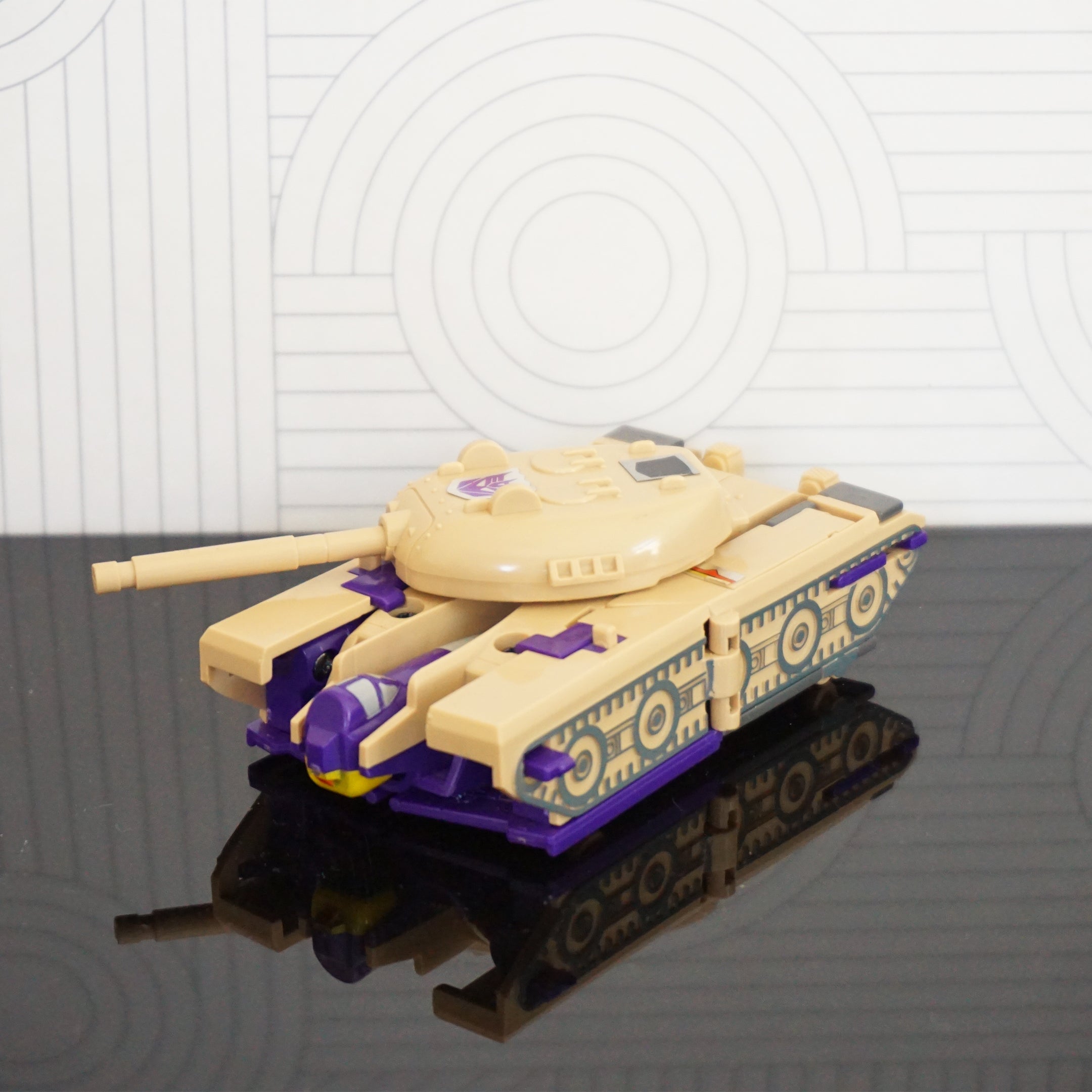 1985 Vintage HASBRO TAKARA Transformer G1 Triple Changers Blitzwing Decepticon
