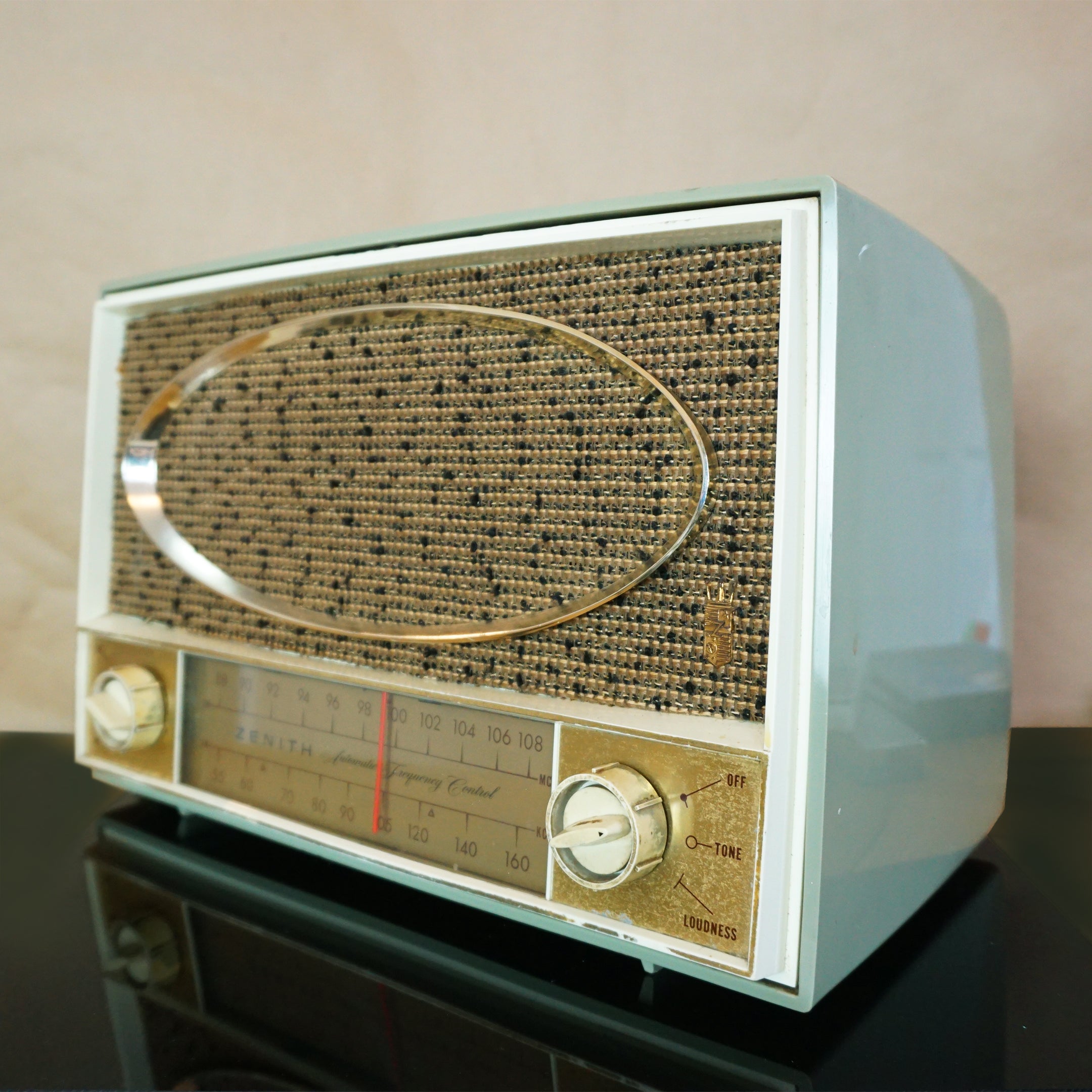 1959 Vintage ZENITH C725 AM FM Automatic Frequency Control Mint Radio