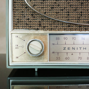 1959 Vintage ZENITH C725 AM FM Automatic Frequency Control Mint Radio