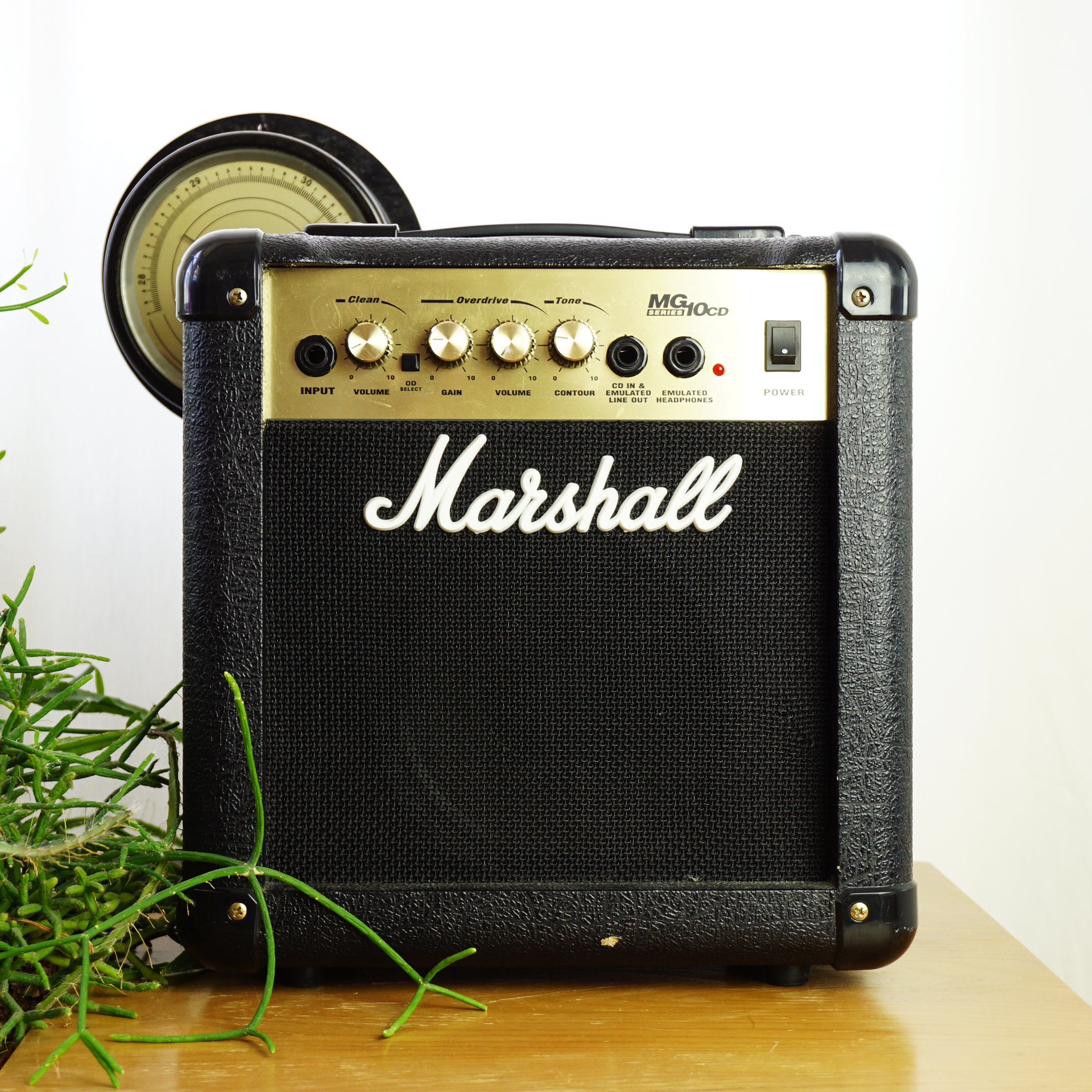 MARSHALL MG10G 10W 1x6.5 40 Watt Guitar Combo Amplifier for Electric Instruments