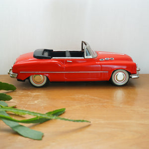 Vintage Voiture Standard Sedan BUICK Red Convertible Friction Car. Model MF321.