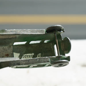 1929 Antique Diecast TOOTSIETOY Model A Sedan Green Model Toy Car. No. 6665