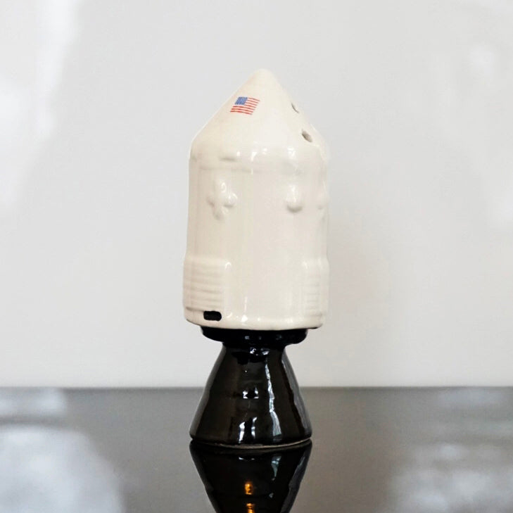 1992 Five & Dime Sarsaparilla. USA Space Shuttle Ceramic Salt and Pepper Shakers