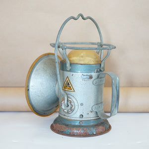 Vintage DELTA Powerlite Double Globe Train/Railroad Lantern. Made In USA.