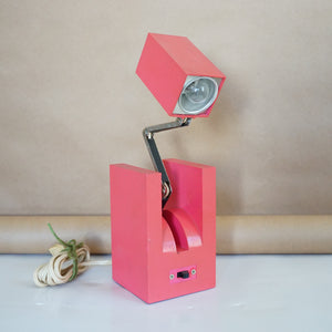 Vintage UNDERWRITERS LABORATORY Transportable Pink Desk Lamp. Listed Issue No. C-7257.