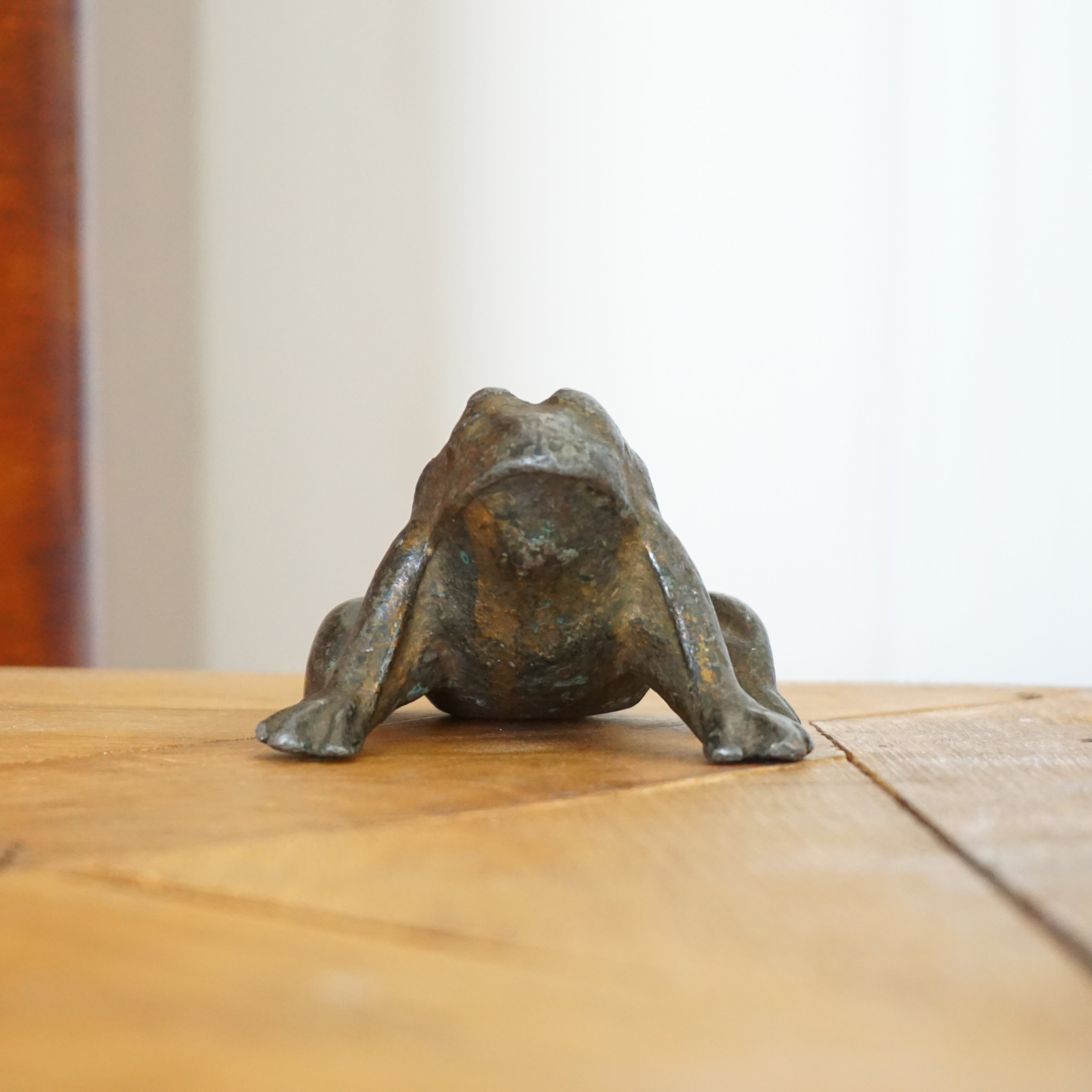 Antique Decor Cast Iron FROG Sculpture Figurine