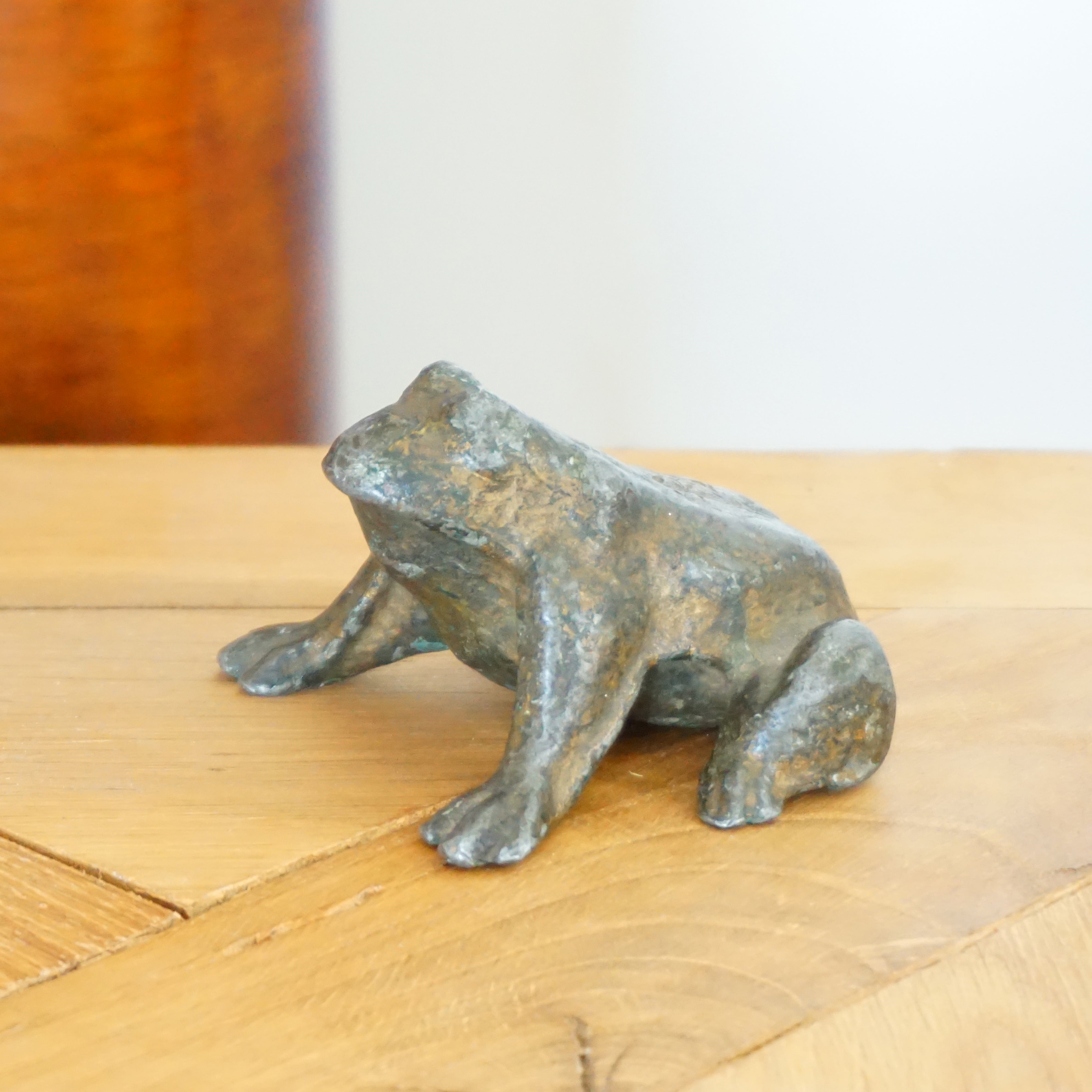 Antique Decor Cast Iron FROG Sculpture Figurine