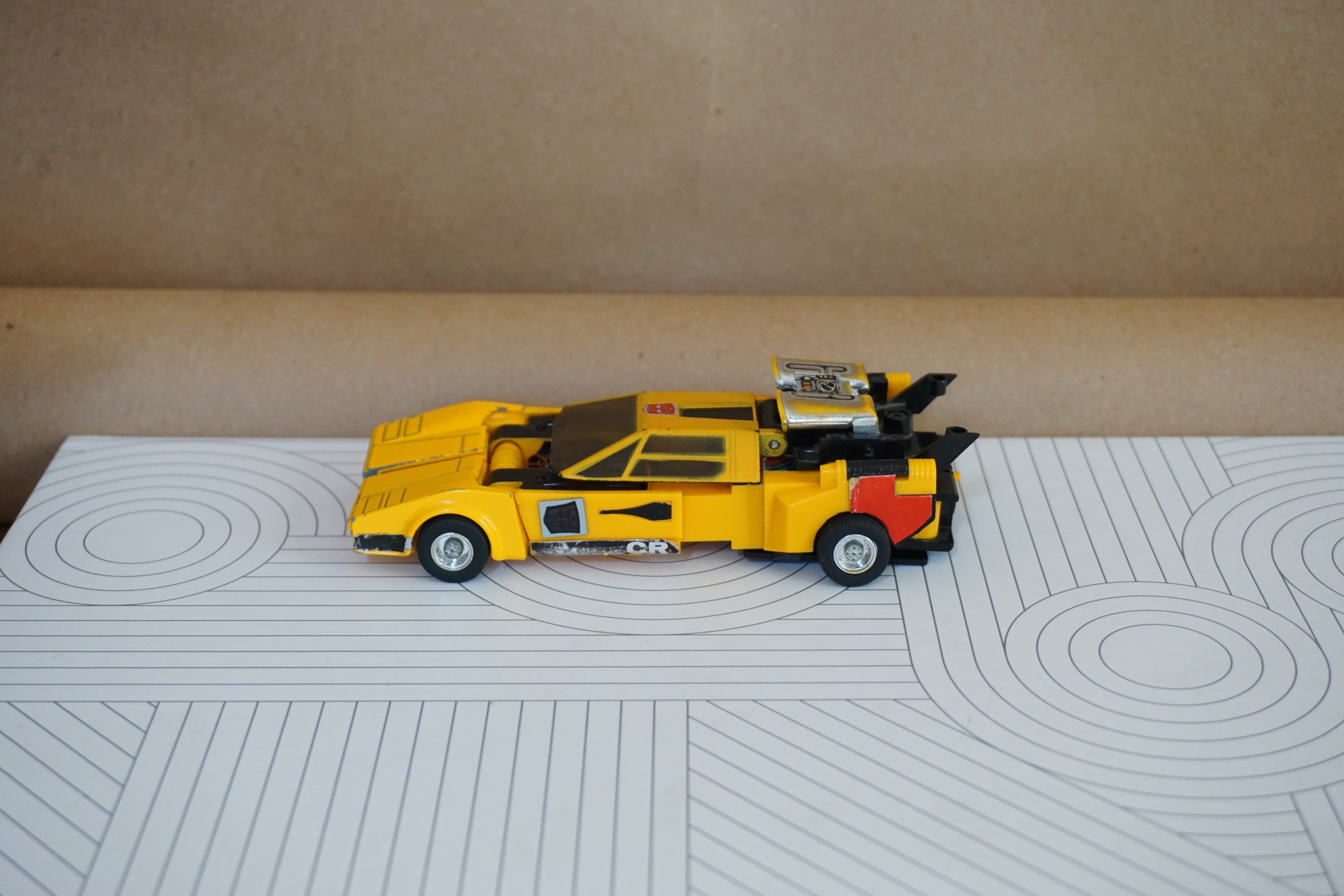 1984 Vintage TAKARA Transformer G1 Autobot Cars: Sunstreaker Figure. Made in Japan.