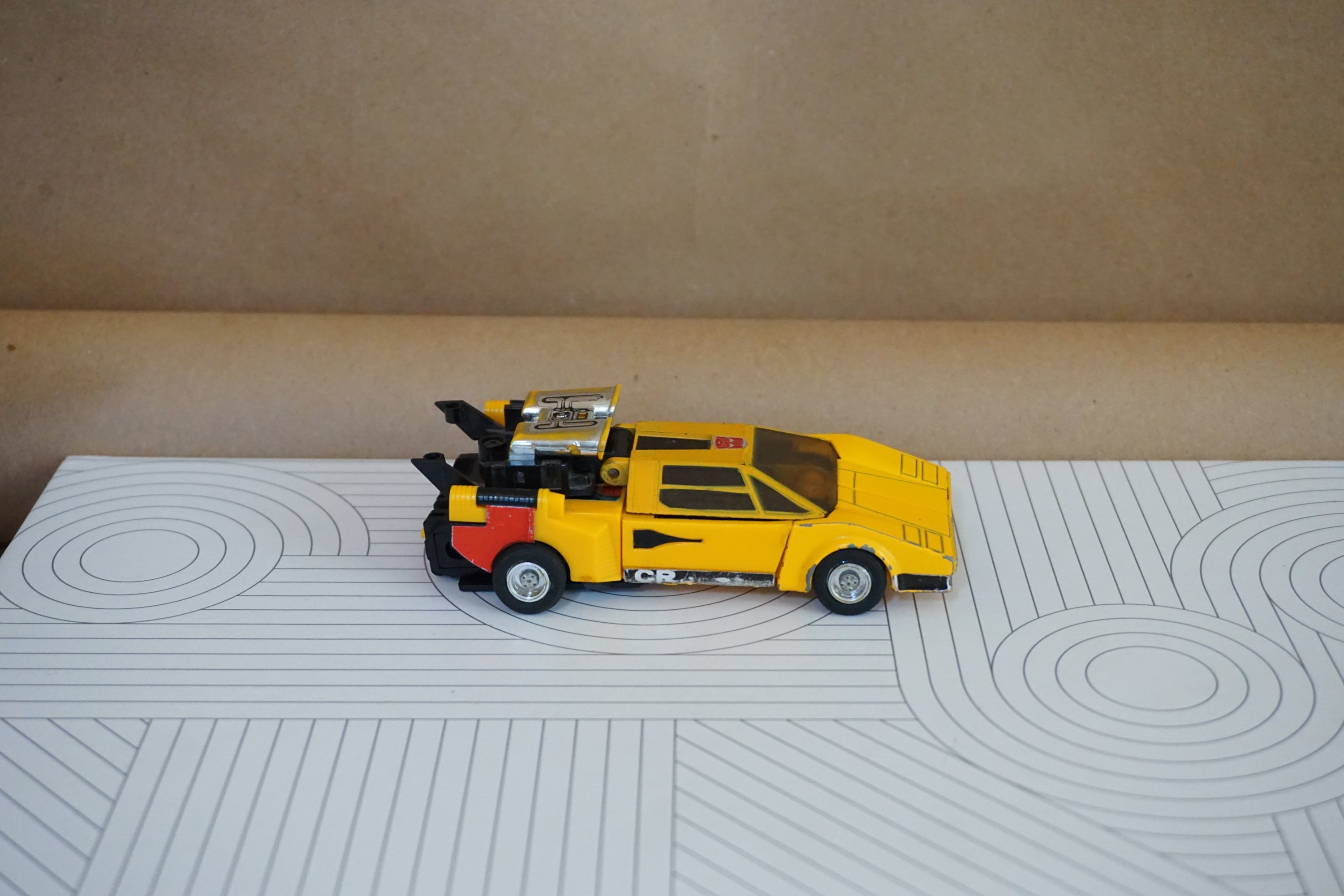 1984 Vintage TAKARA Transformer G1 Autobot Cars: Sunstreaker Figure. Made in Japan.