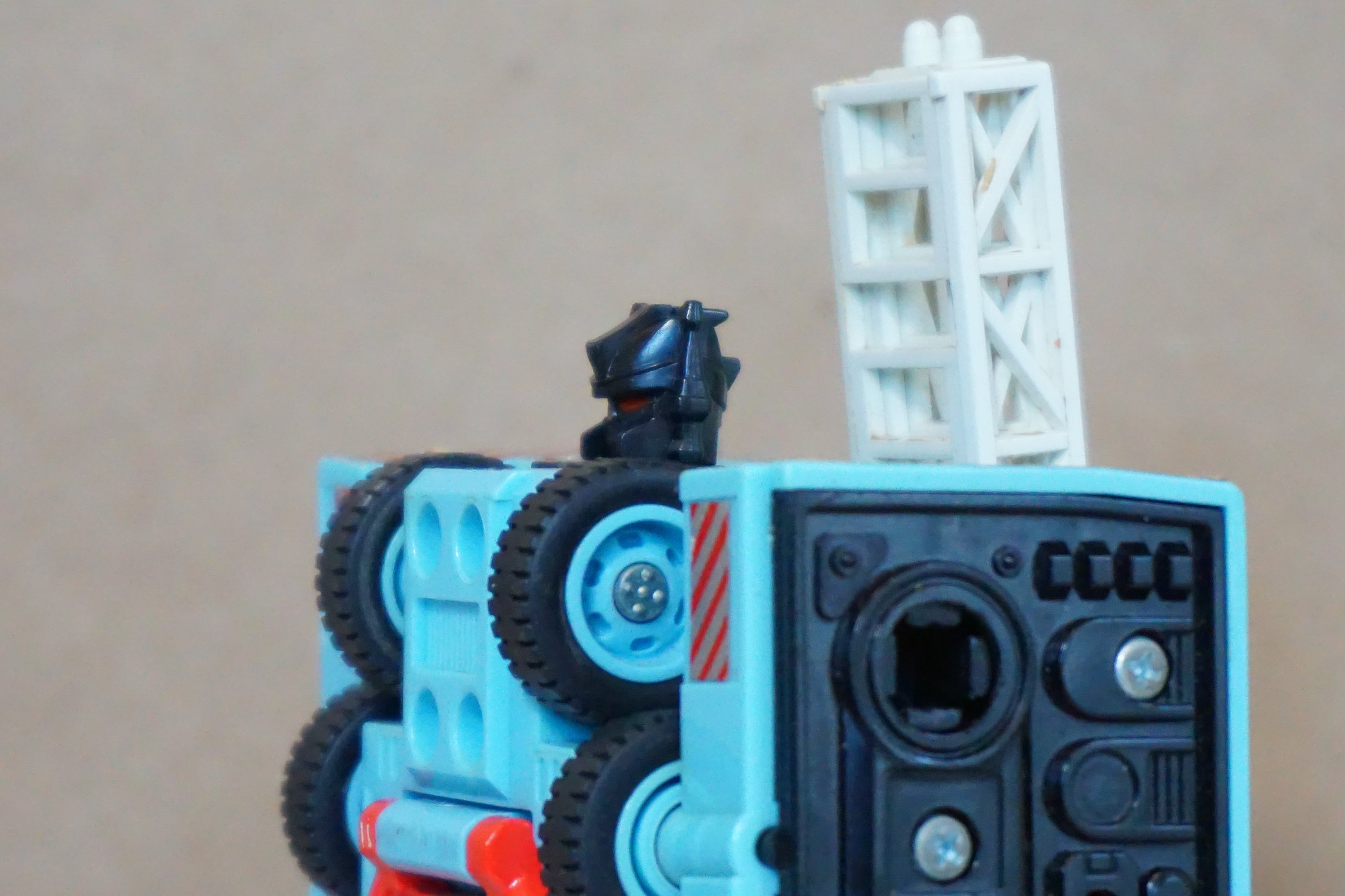 754250_8 754250_8