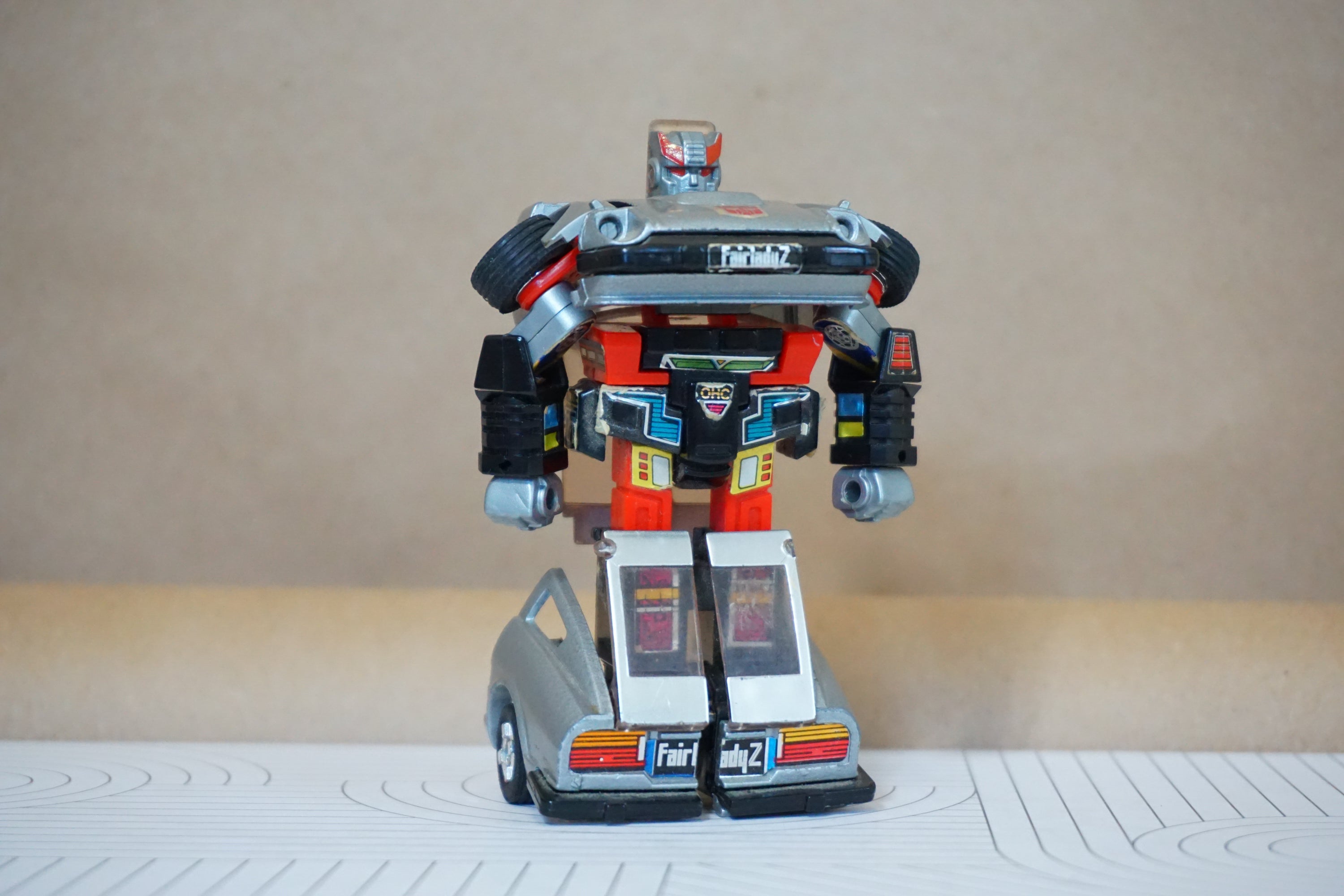 1984 Vintage TAKARA Transformer G1 Autobot Cars: Bluestreak Figure
