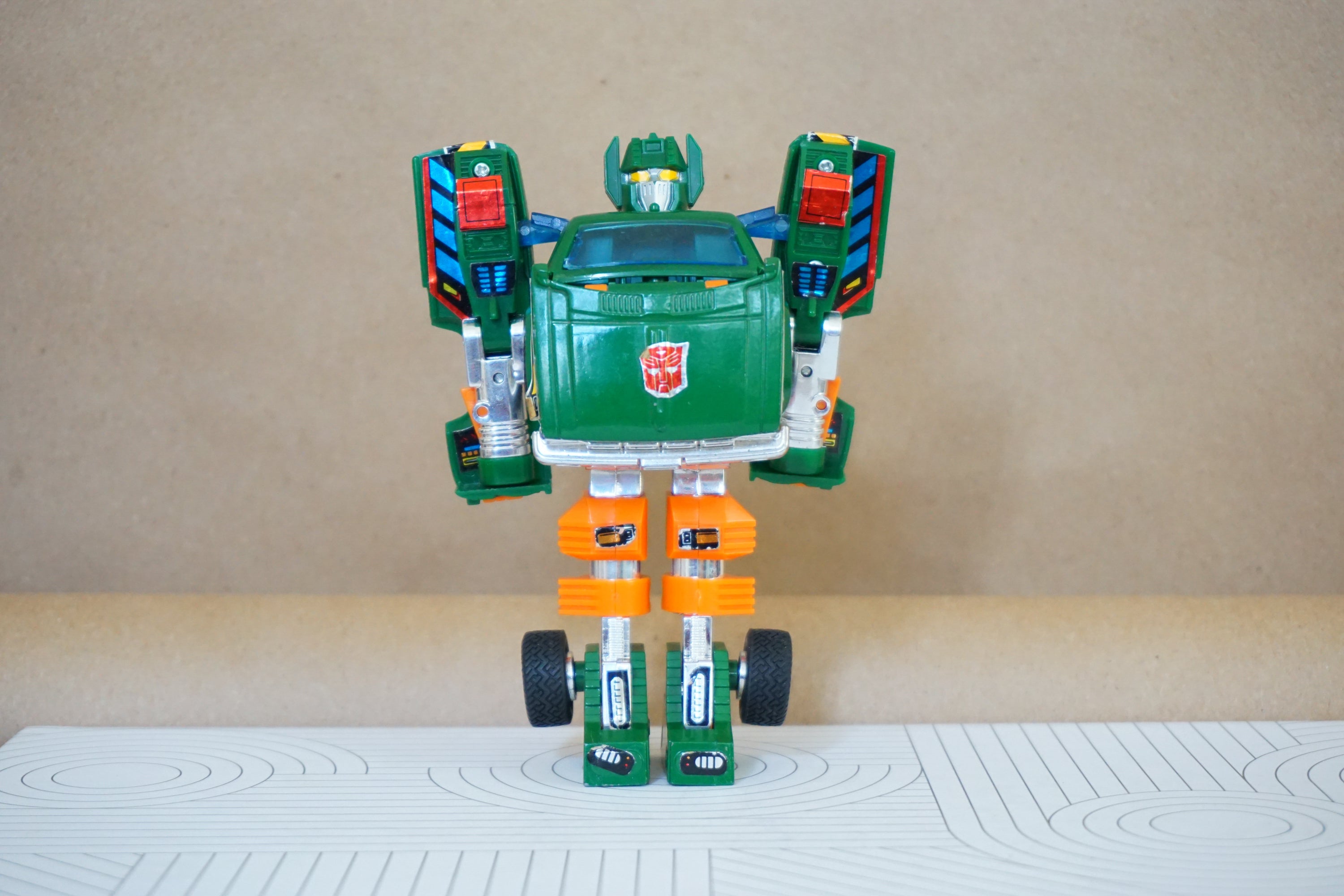 1982 Vintage Hasbro Takara Transformer G1 Hoist Autobot Figure. Made in Japan.