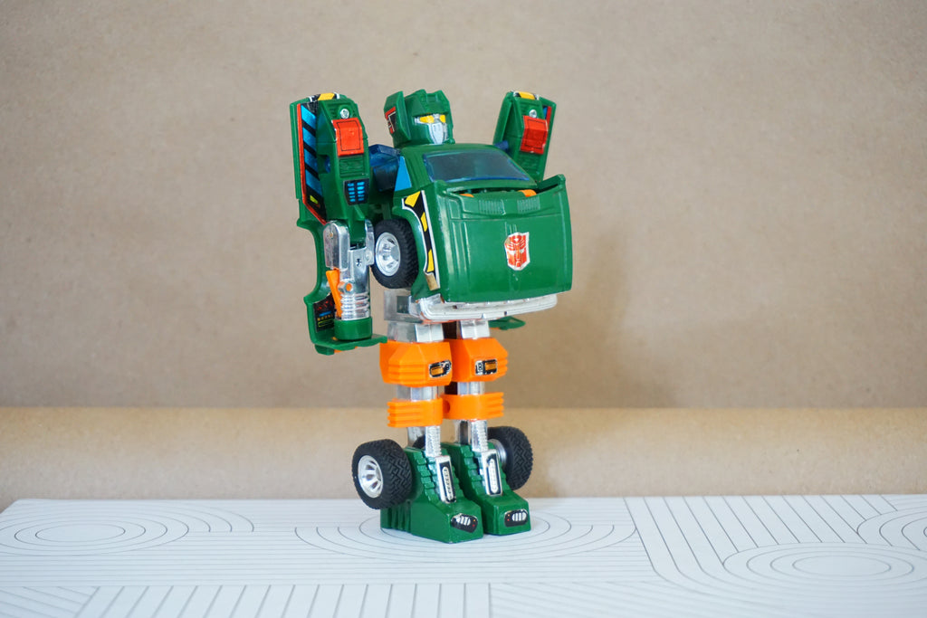 1982 Vintage Hasbro Takara Transformer G1 Hoist Autobot Figure. Made in Japan.