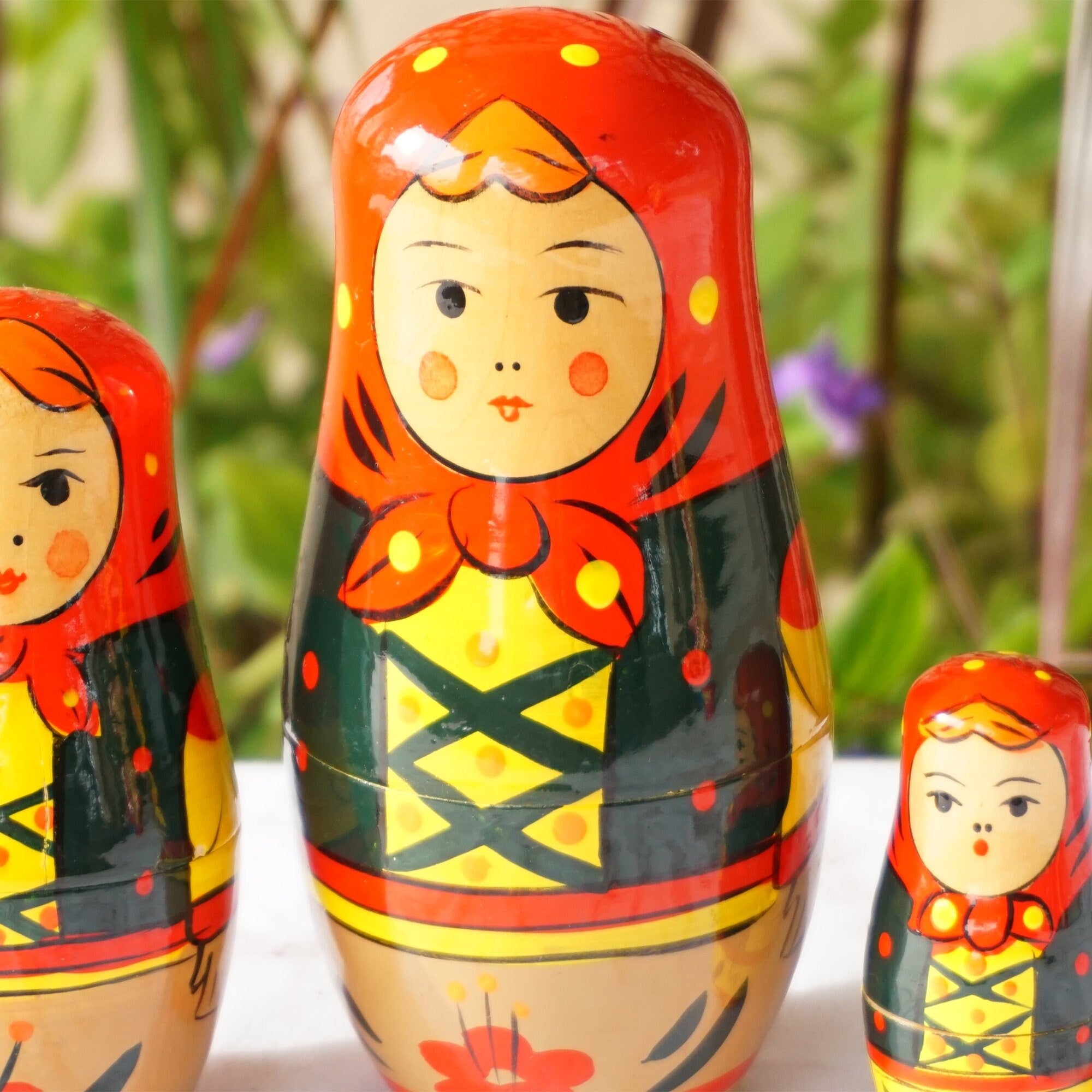 Hand Painted Wood Matryoshka "Матрёшка" Traditional Russian Nesting Dolls. Set of 3.