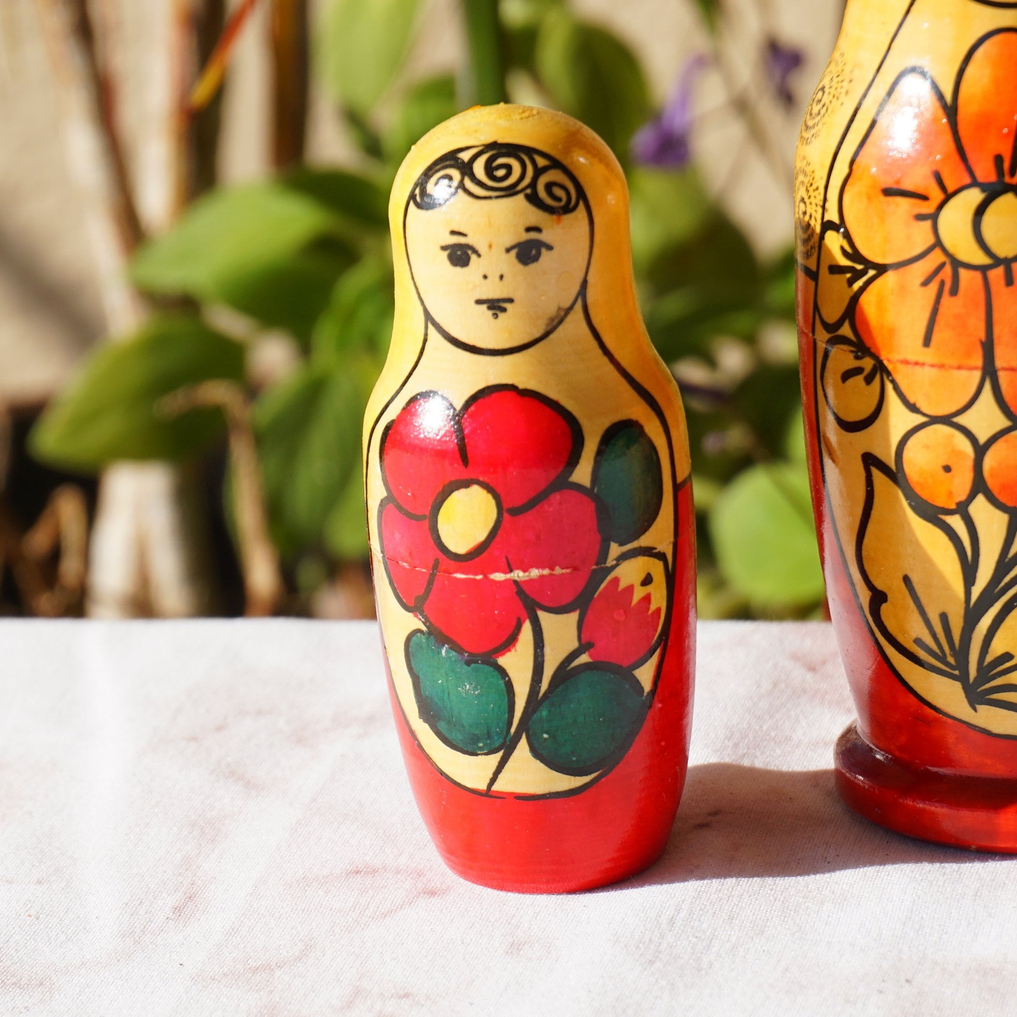 Hand Painted Wood Matryoshka "Матрёшка" Traditional Russian Nesting Dolls. Set of 3.